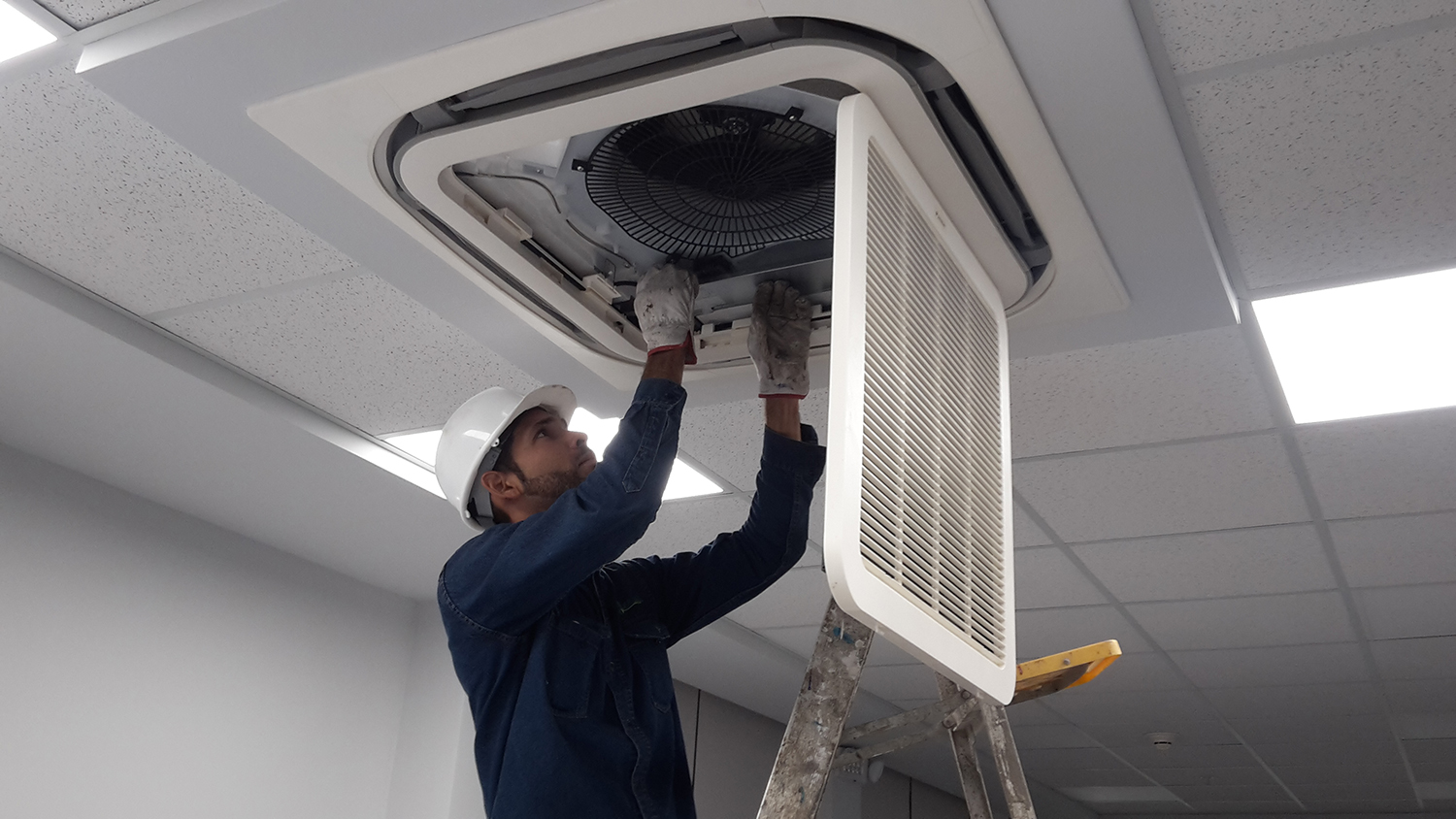 Air Conditioner Installation and repair by Mendieta Air Conditioning Services in Vancouver