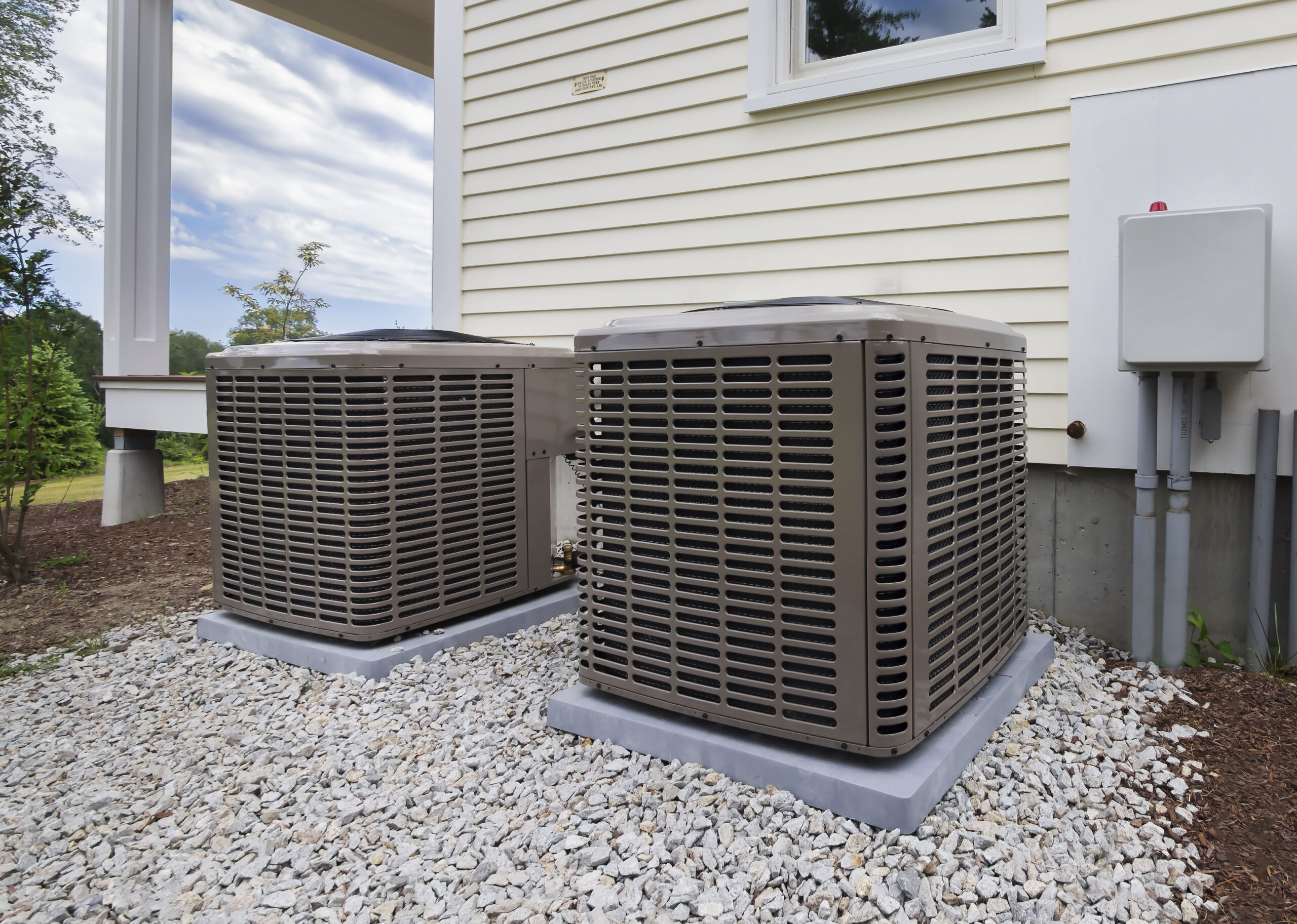 Heating and Cooling repair, Installation and Maintenance by Mendieta Air Conditioning Services in Vancouver