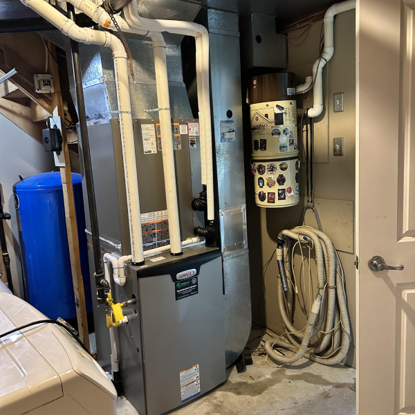 Lennox gas furnace installed by Mendieta ACS